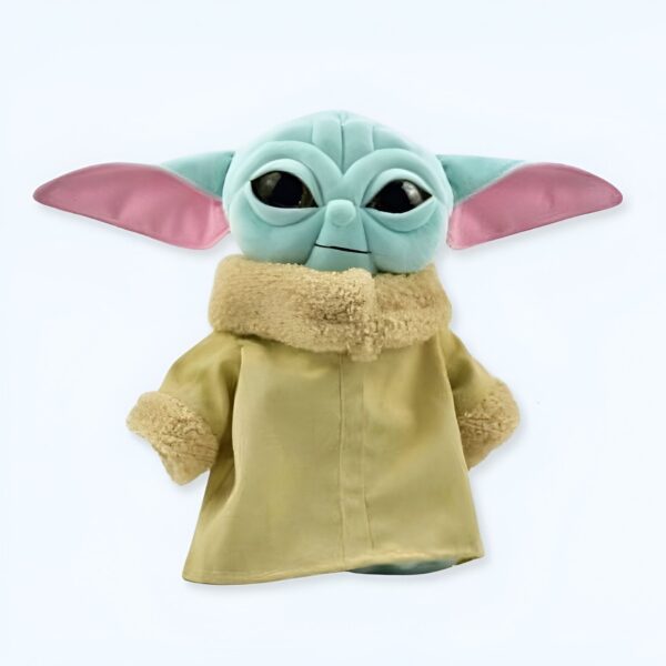 Peluche de Baby Yoda portant un manteau en fourrure. (28 characters)