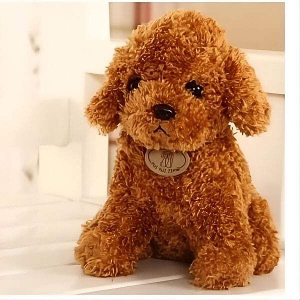 Peluche de chien brun en position assise. Il est fait de fourrure douce et a un petit collier.