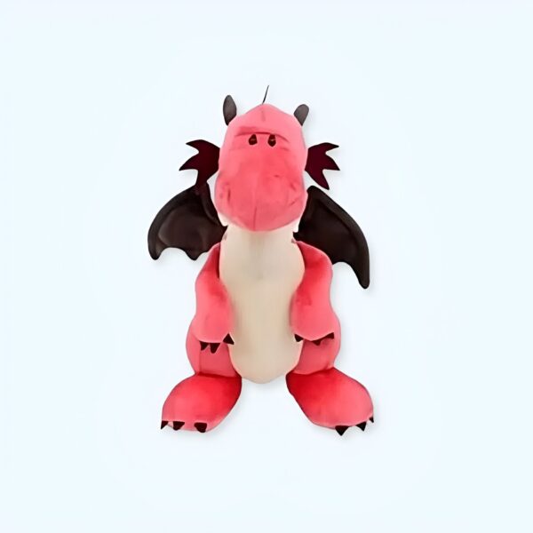peluche-dragon-rose-jouet-enfant-cadeau-fille-1a Un dragon rose en peluche avec des ailes noires, debout sur un fond blanc.