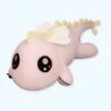 peluche-geante-dinosaure-rose-jouet-enfant-1a-2 Peluche rose en forme de dragon avec des ailes blanches et des yeux noirs.