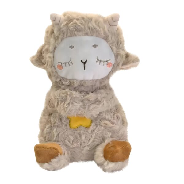 Peluche mouton gris avec des yeux et une bouche brodés, une étoile jaune sur la poitrine et des pieds marrons.