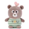 Ours en peluche brun portant un t-shirt vert à rayures blanches avec le mot "YOU" et un cœur rose sur la tête.