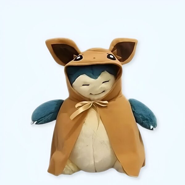 Peluche de Snorlax portant un costume de Pikachu.